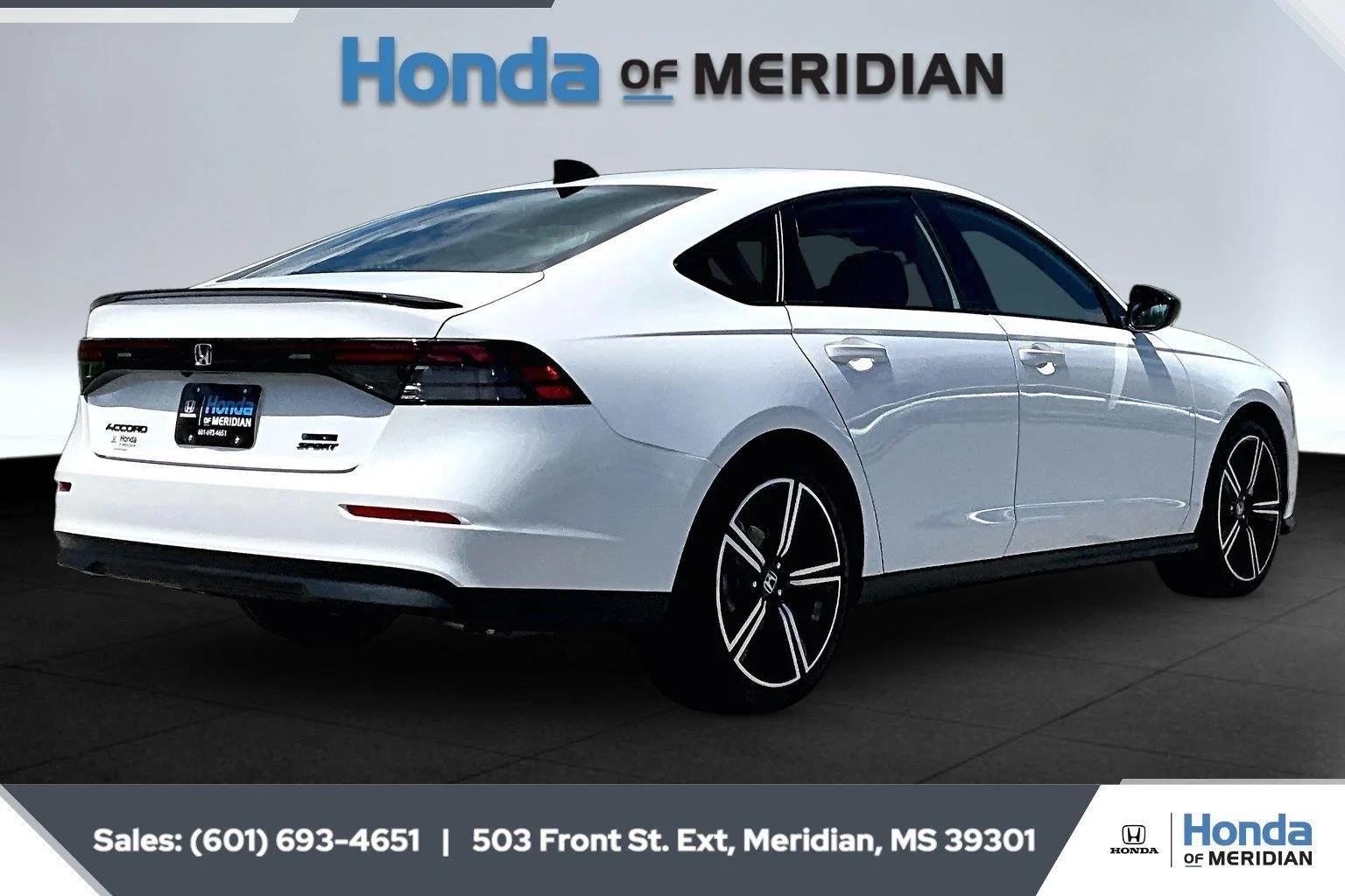 New 2026 Platinum White Pearl Honda Sport Hybrid image 3
