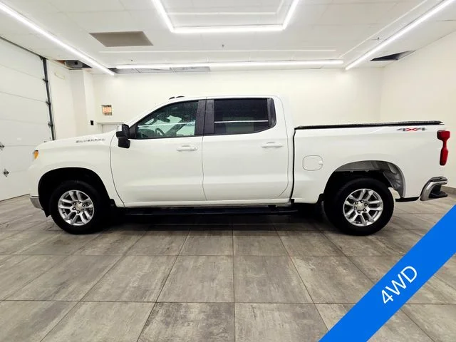 Used 2023 Summit White Chevrolet LT image 2