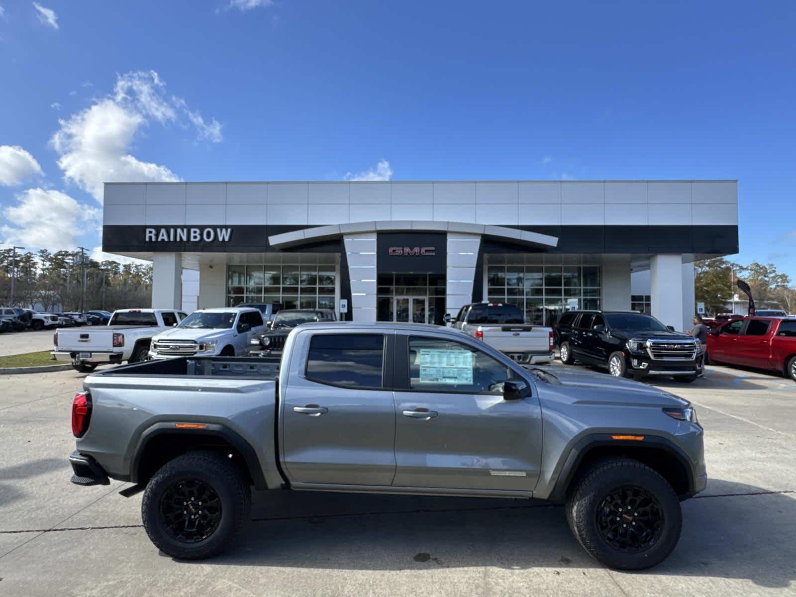 2026 GMC Canyon 2WD Elevation Crew Cab Short Box's photo