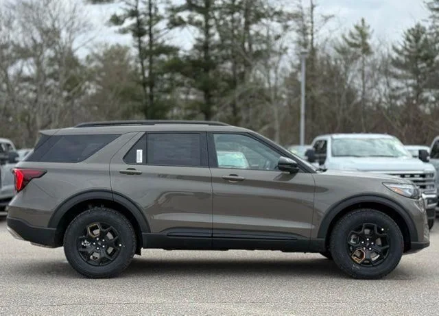 New 2026 Marsh Gray Ford Tremor® image 3