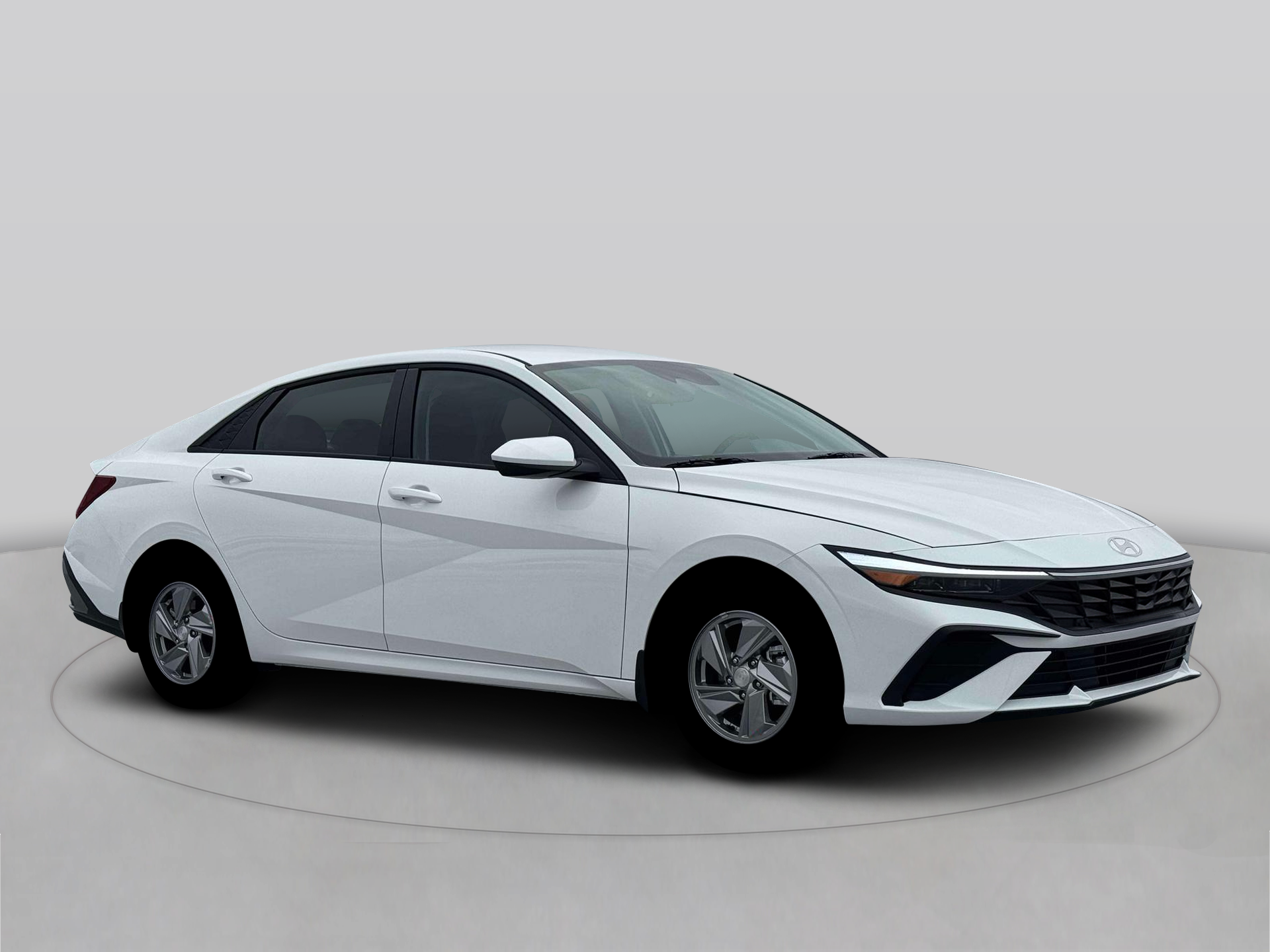 New 2026 White Hyundai SE image 10