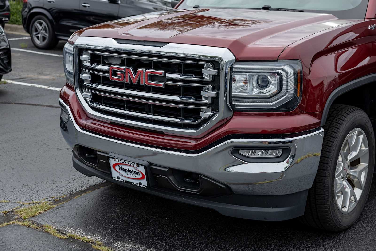 Used 2017 Crimson Red Tintcoat GMC SLT image 39