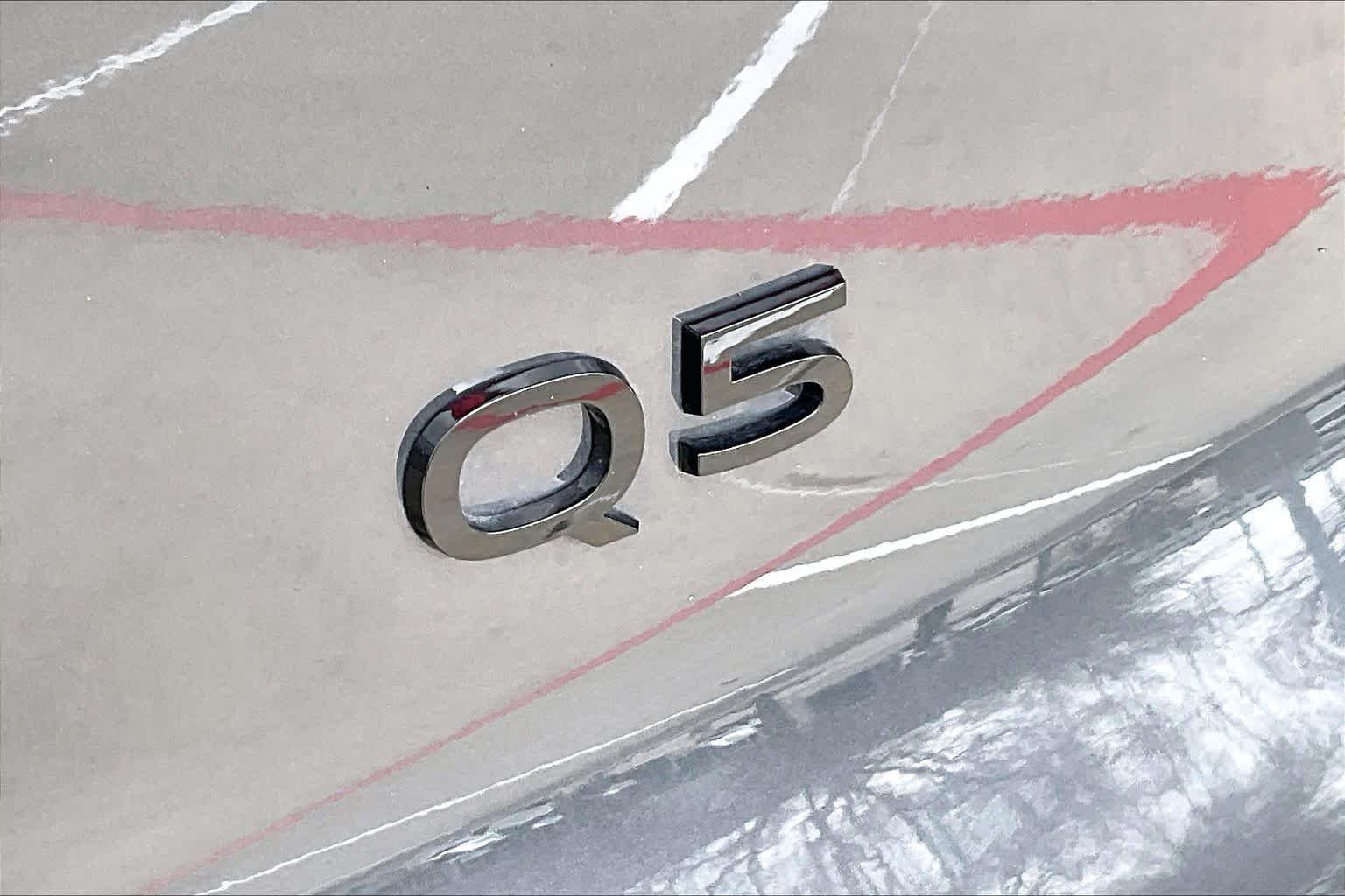 Used 2025 Tambora Gray Metallic Audi Premium image 31