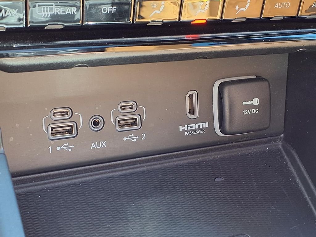 Used 2024 Black Jeep Summit Reserve image 26