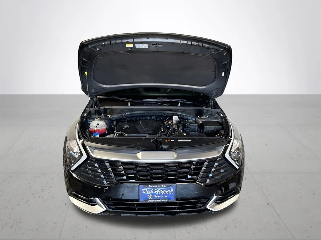Used 2023 Black Kia LX image 21