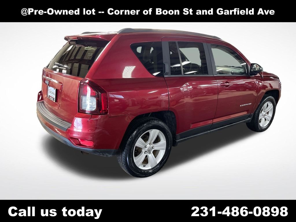 Used 2014 Red Jeep Sport image 5