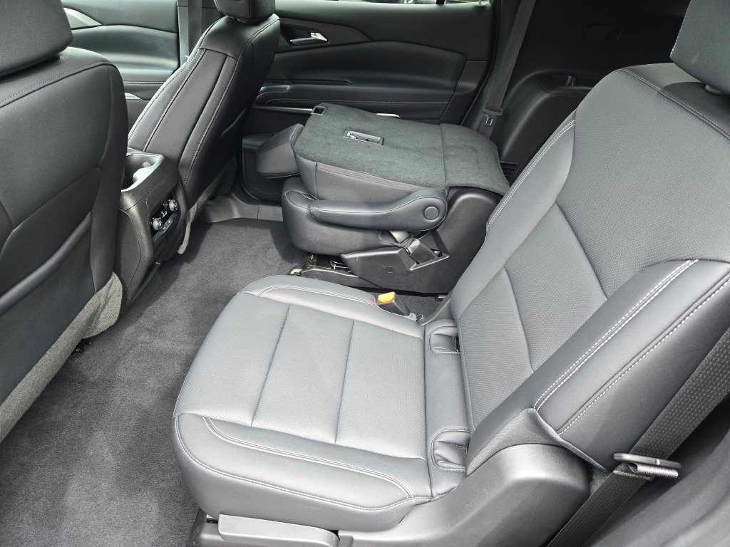 2026 Chevrolet Traverse LT - Photo 16