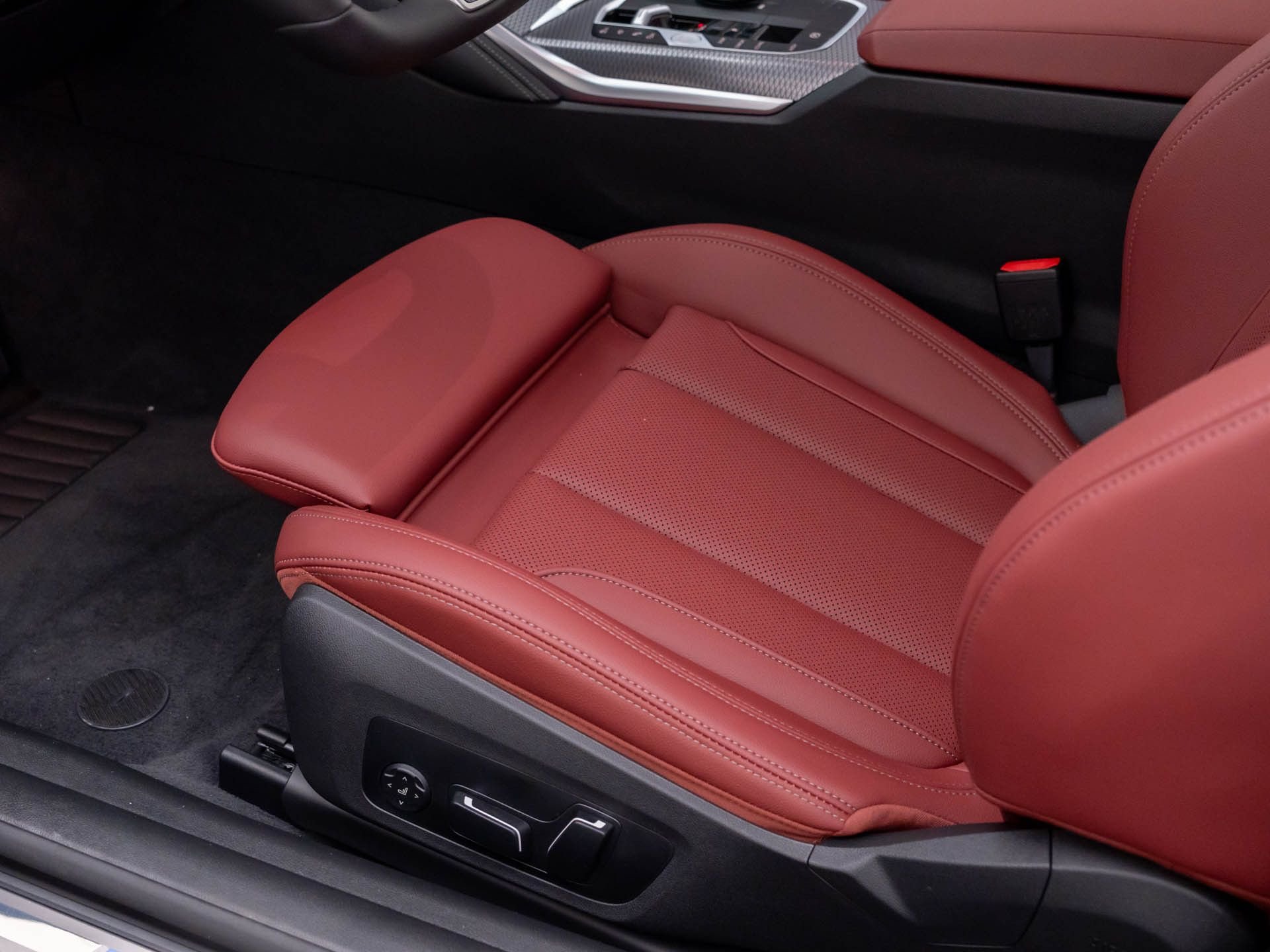 New 2026 Black Sapphire Metallic BMW 430i xDrive image 17