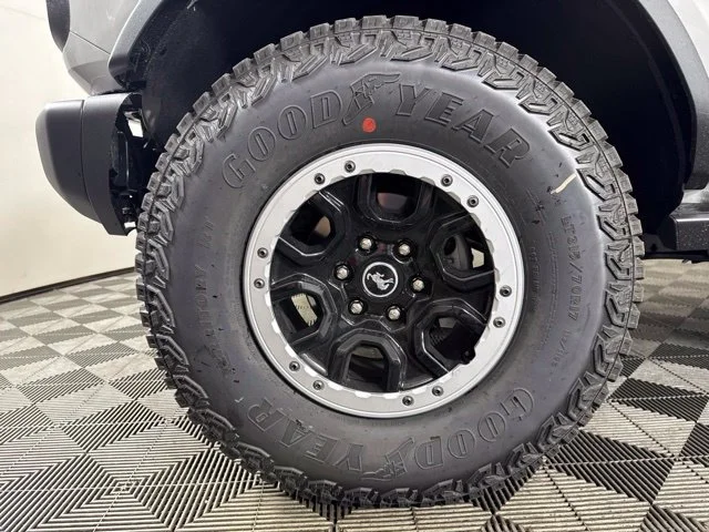 New 2026 Avalanche Gray Ford Big Bend image 9