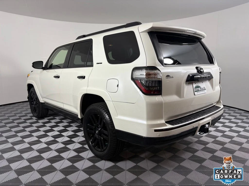 Used 2021 White Toyota Nightshade image 12
