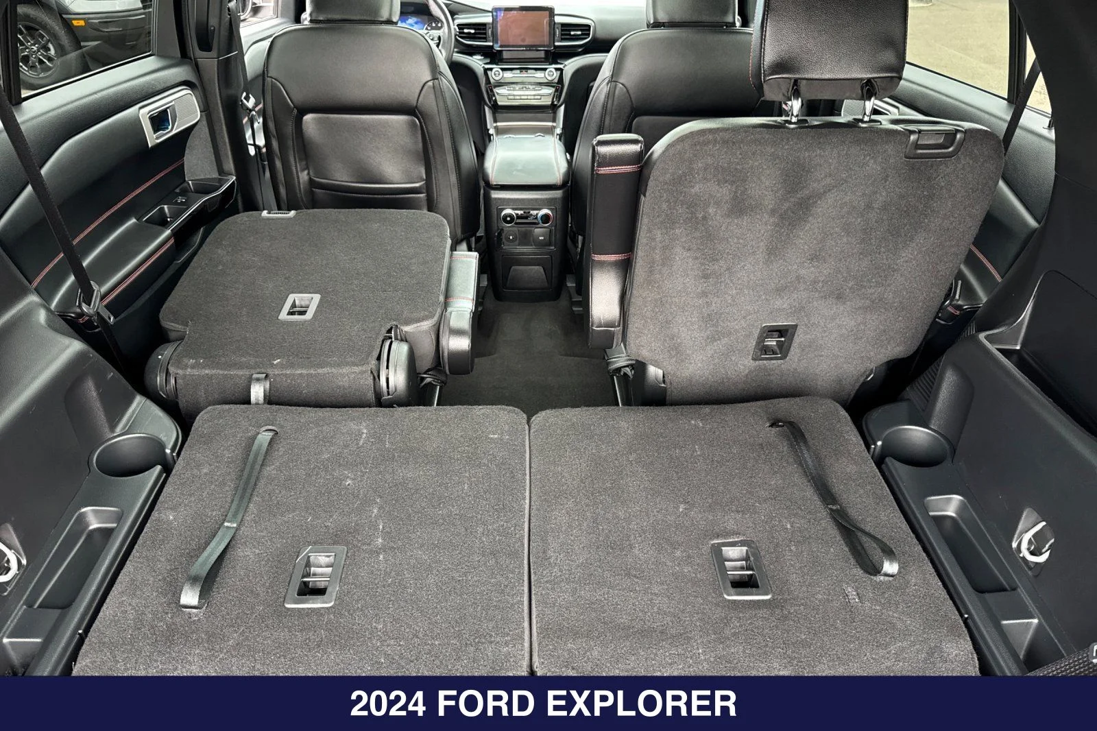 Certified Used 2024 Carbonized Gray Metallic Ford ST-Line image 18
