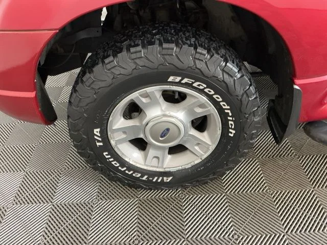 2004 Ford Explorer Sport Trac XLS - Photo 25