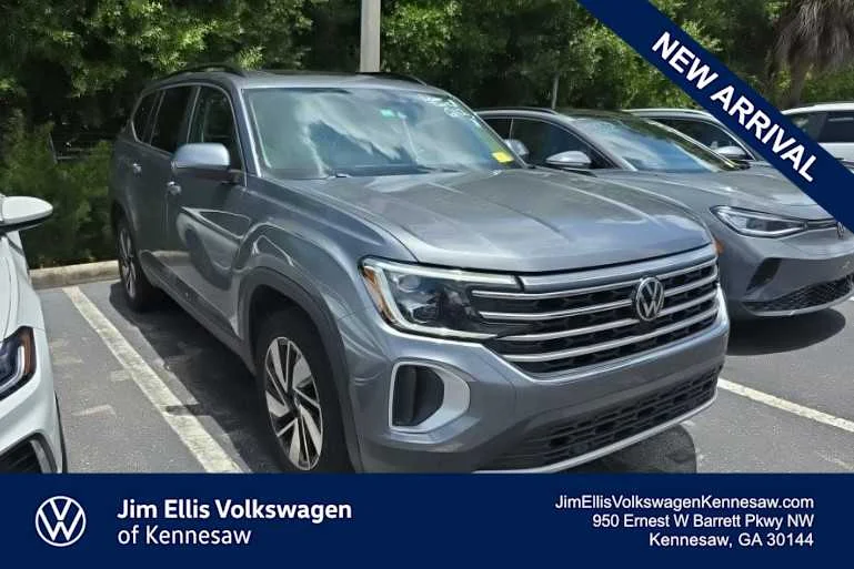 Certified Used 2024 Platinum Gray Metallic Volkswagen 2.0T SE w/Technology image 1