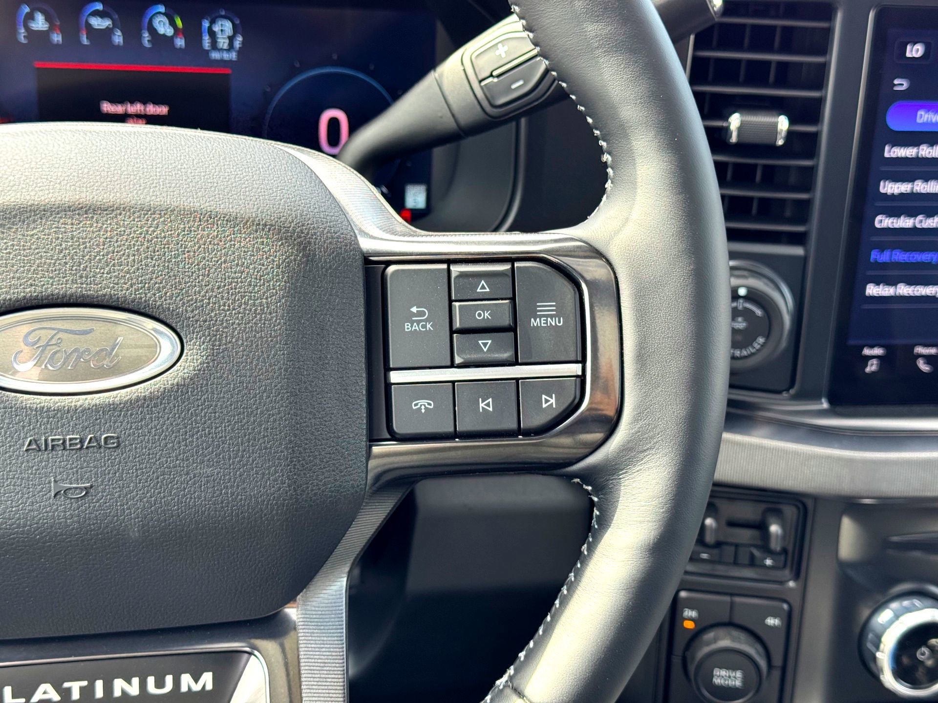 2026 Ford F-250 Super Duty Platinum - Photo 23