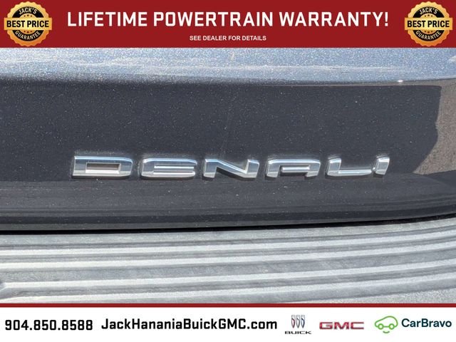 Used 2022 Green GMC Denali image 12