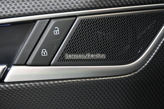 2026 Volkswagen Atlas Cross Sport SEL Premium R-LINE - Photo 24