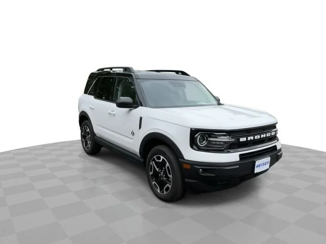 Used 2024 White Ford Outer Banks image 2
