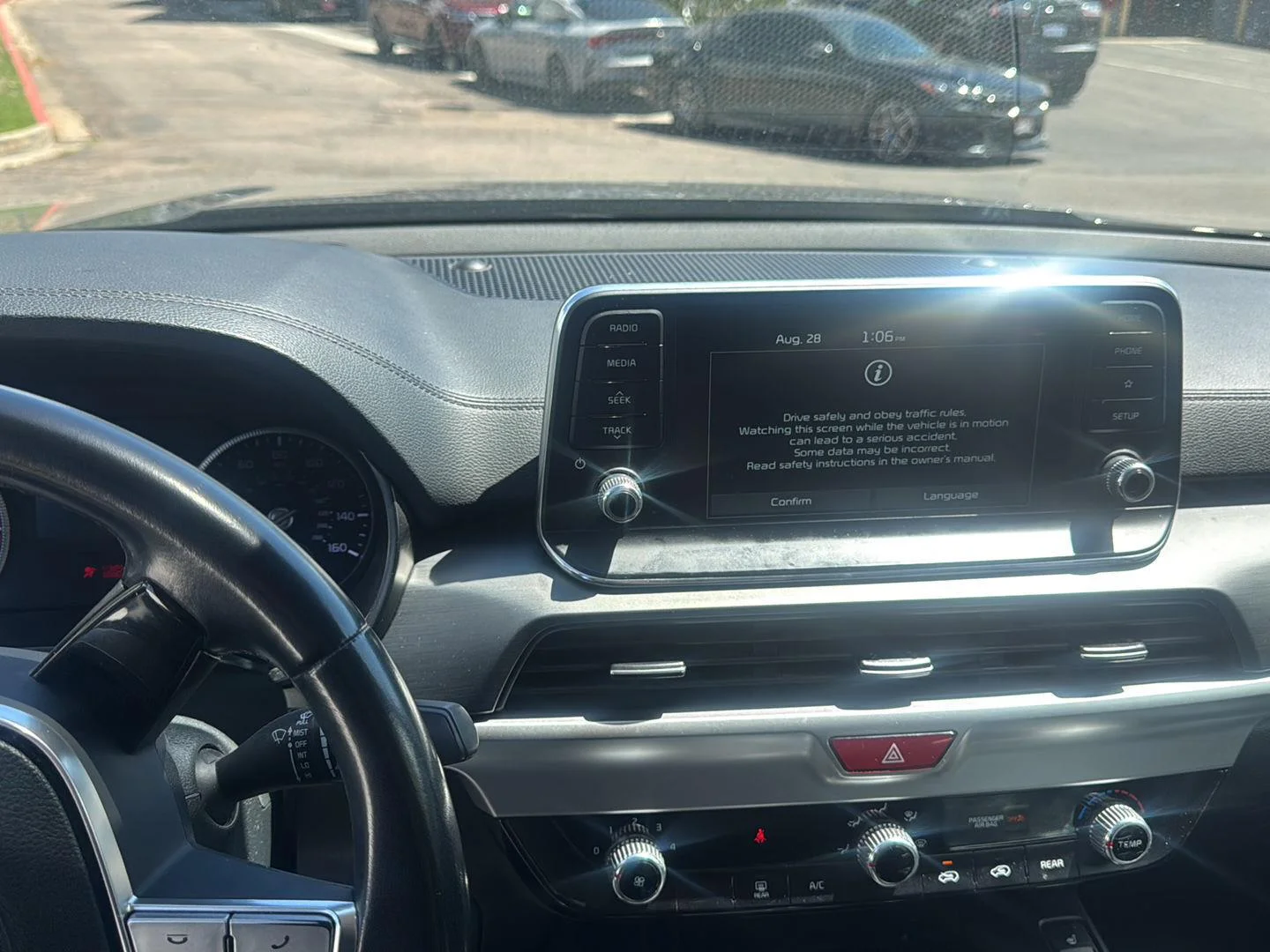Used 2020 Dark Moss Kia S image 8