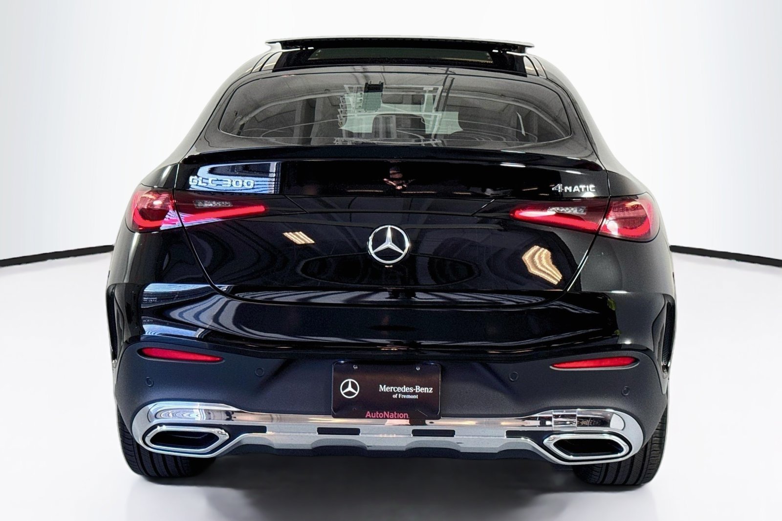 New 2027 Black Mercedes-Benz GLC 300 image 6
