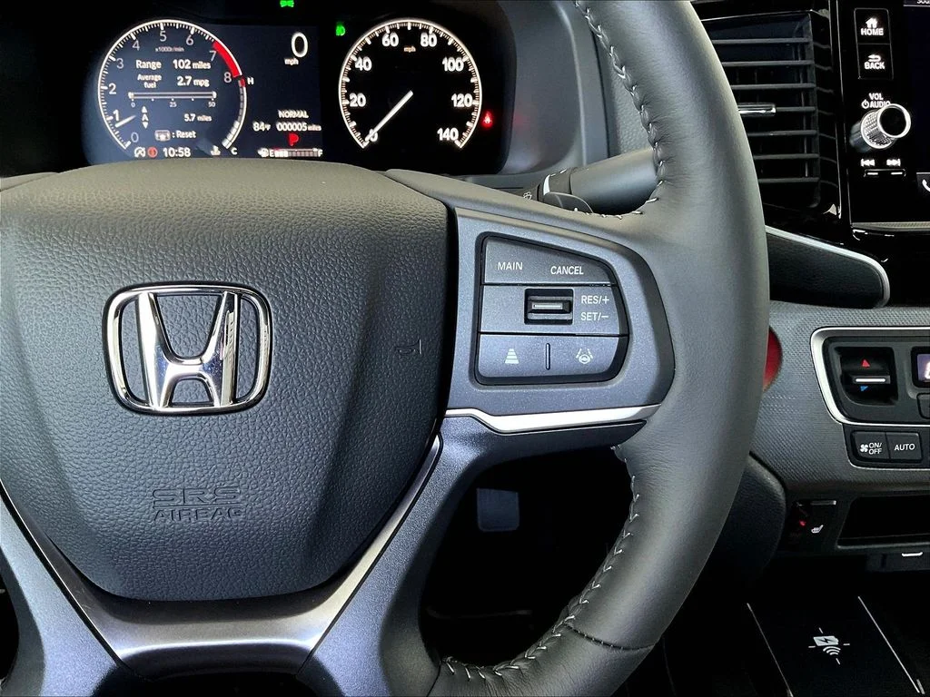 New 2026 Radiant Red Metallic II Honda RTL image 14