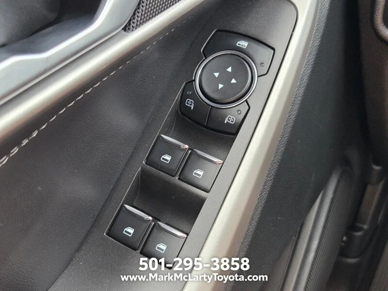 Used 2024 Black Metallic FORD XLT RWD image 25