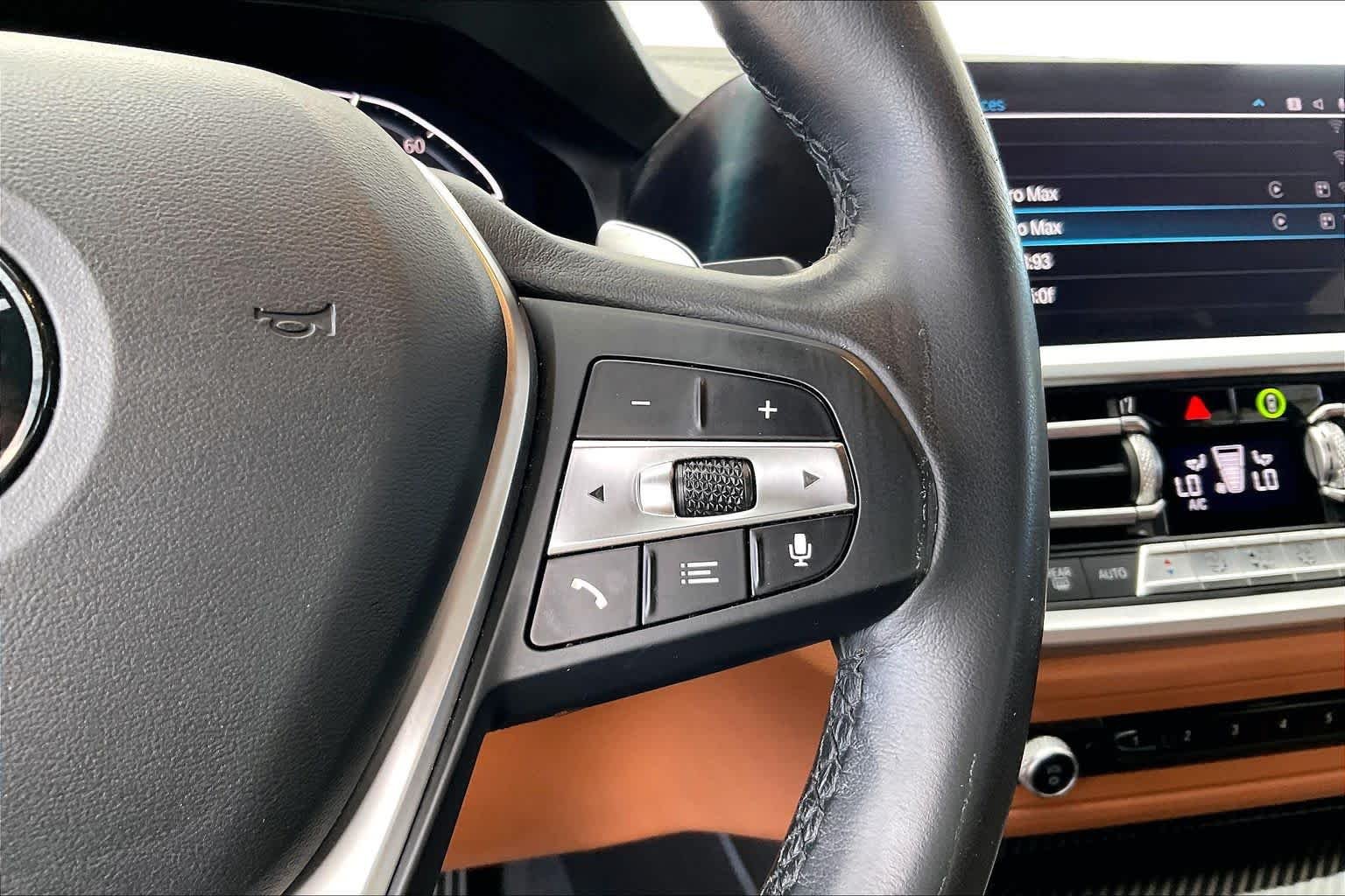 Used 2020 Jet Black BMW 330i image 24
