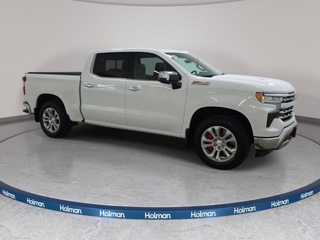 Used 2025 White Chevrolet LTZ image 4