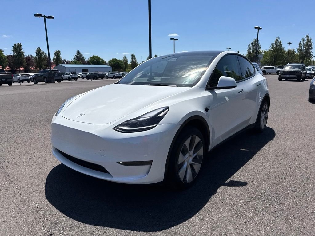 Used 2024 Pearl White Multi-Coat Tesla Long Range image 3