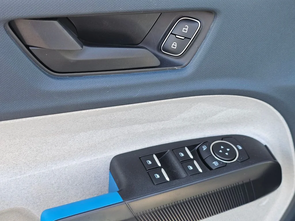 New 2025 Velocity Blue Ford XLT image 22