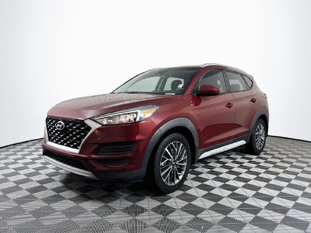 Used 2019 Red Hyundai SEL image 2