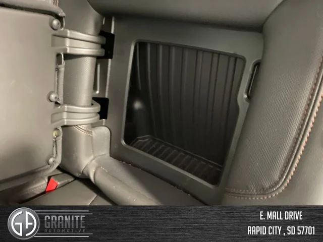 Used 2019 Gray GMC AT4 image 35