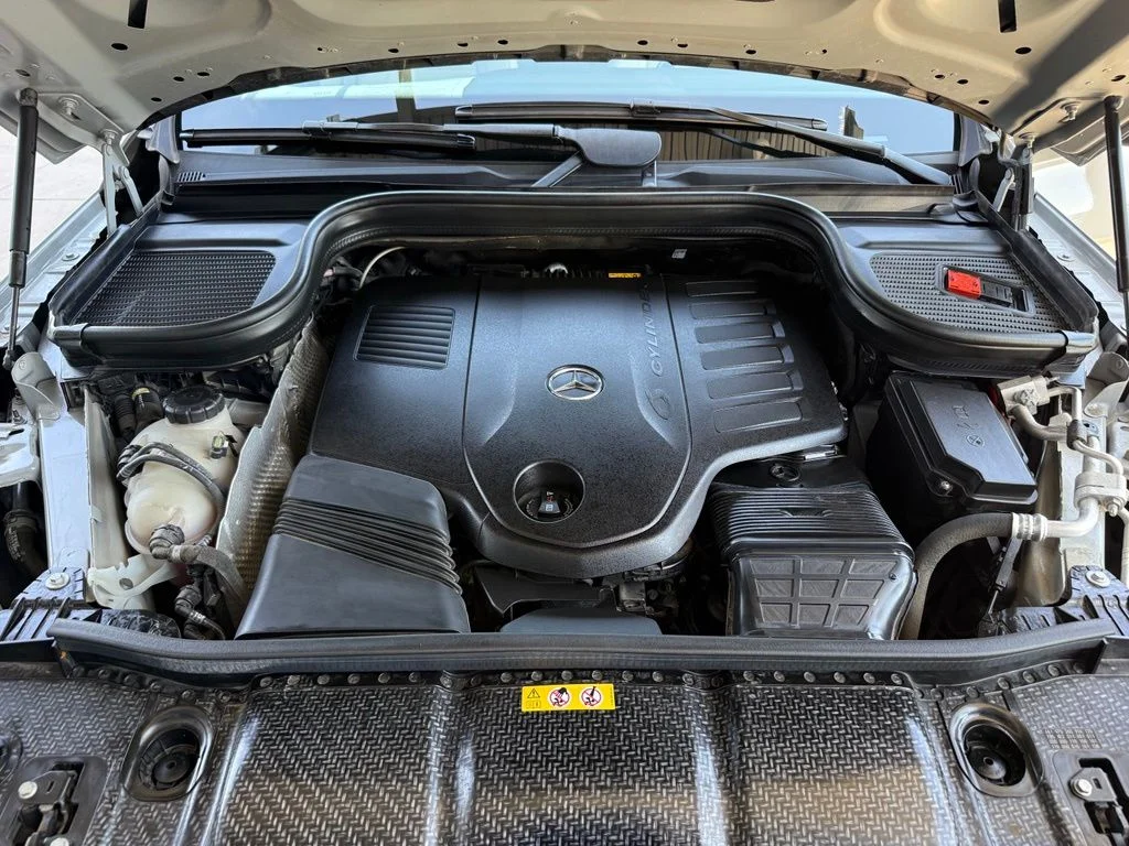 Certified Used 2024 Gray Mercedes-Benz GLE 450 image 16