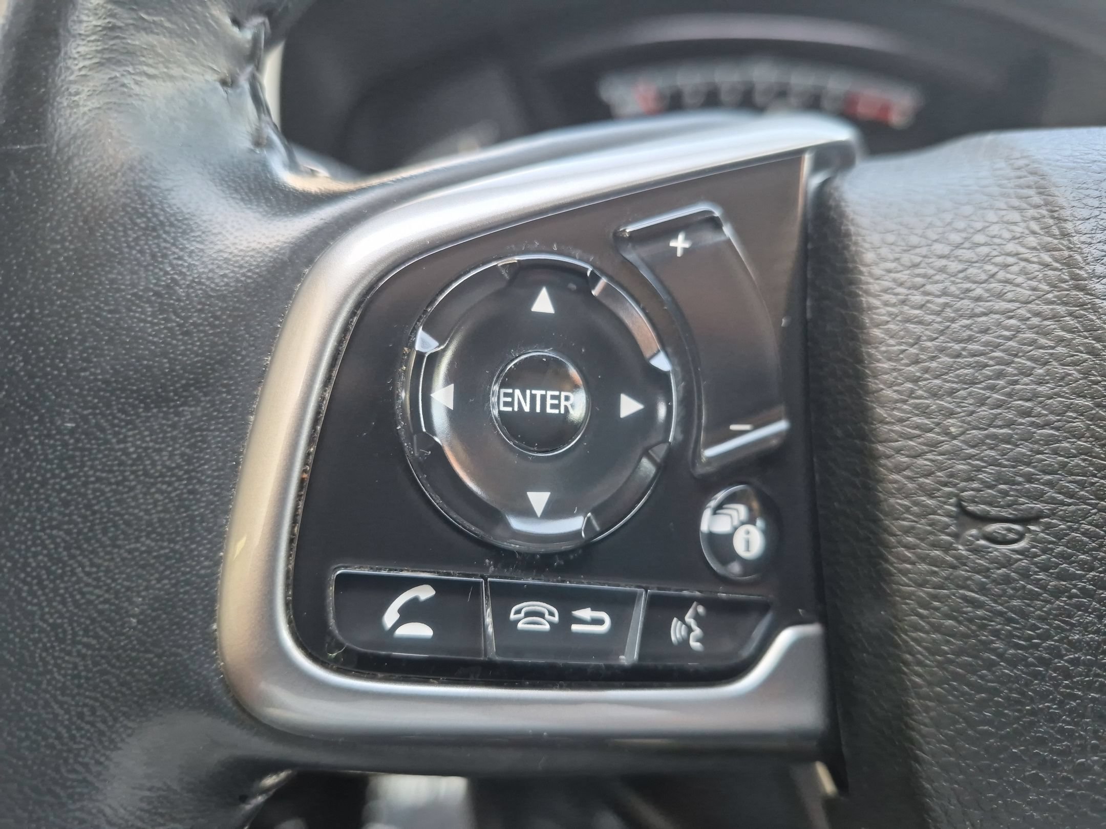 Certified Used 2021 Gray Honda EX-L image 14