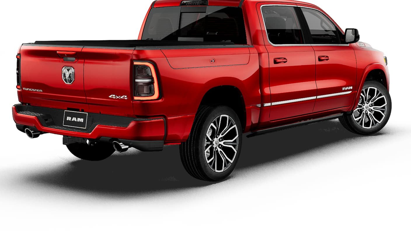 New 2027 Molten Red Pearl-Coat Exterior Paint RAM Tungsten image 2