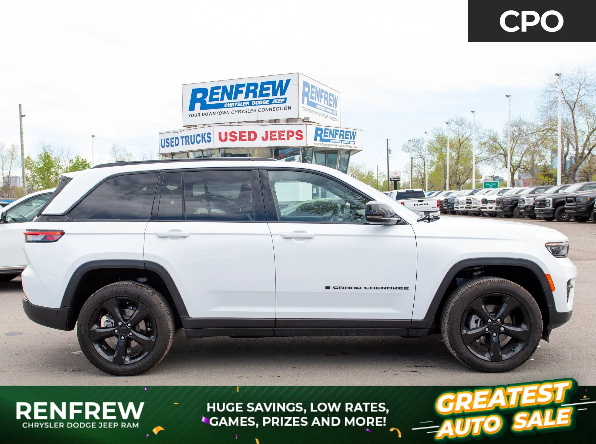 Certified Used 2025 White Jeep Altitude | Trailer Tow Pack | V6 | Adaptive Cruise | Sunroof |* image 1