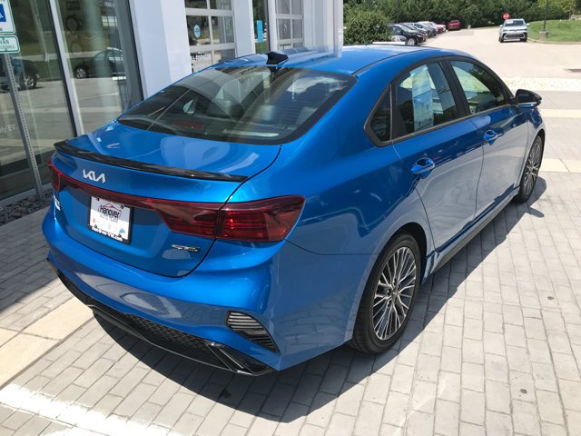 Used 2023 Sporty Blue Kia GT-Line image 7
