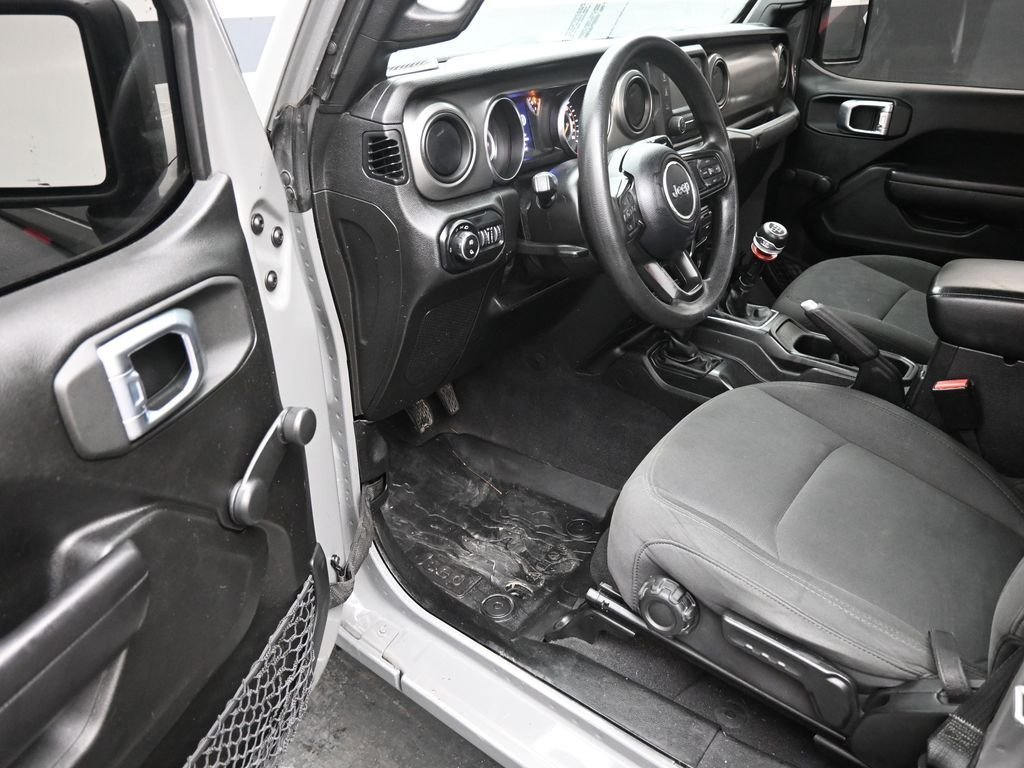 2021 Jeep Gladiator Sport - Photo 12