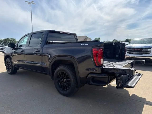 Used 2022 Titanium Rush Metallic GMC Elevation image 6