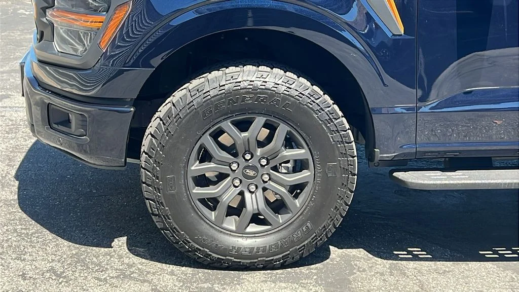 Used 2025 Blue Ford Tremor image 7