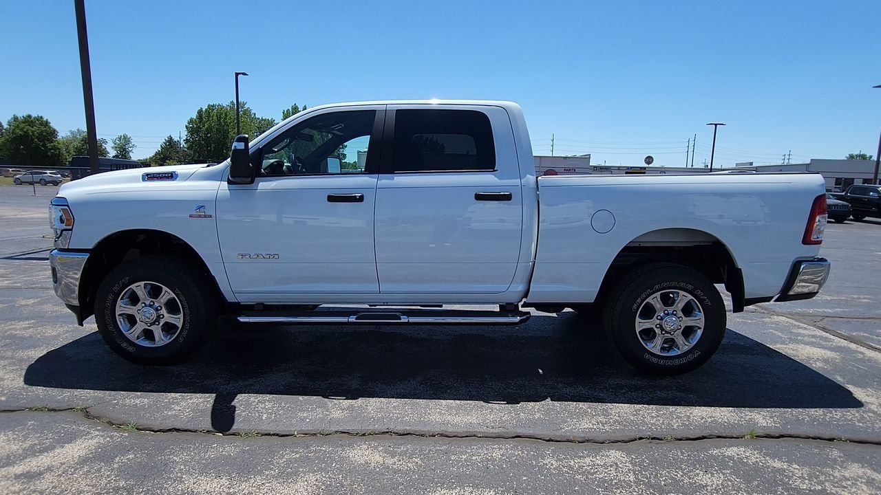 Used 2023 White Ram Big Horn image 5