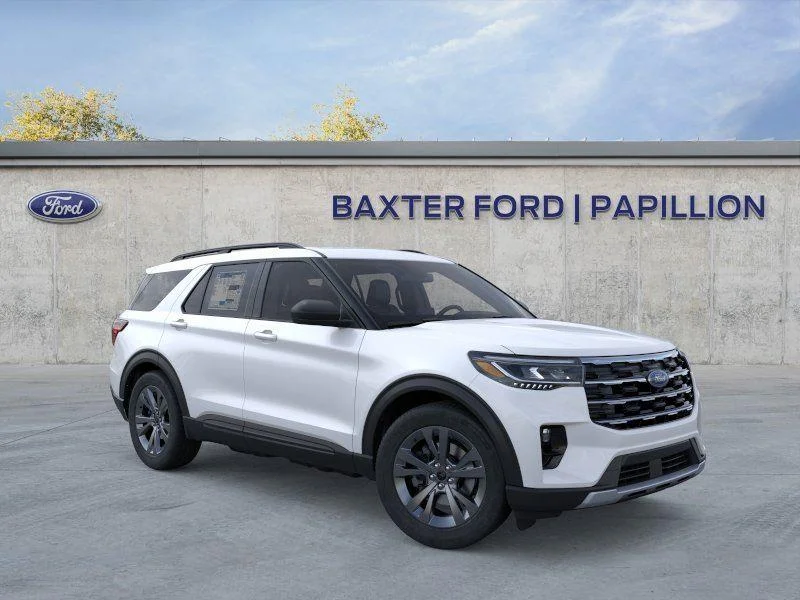 New 2026 Star White Ford Active image 1