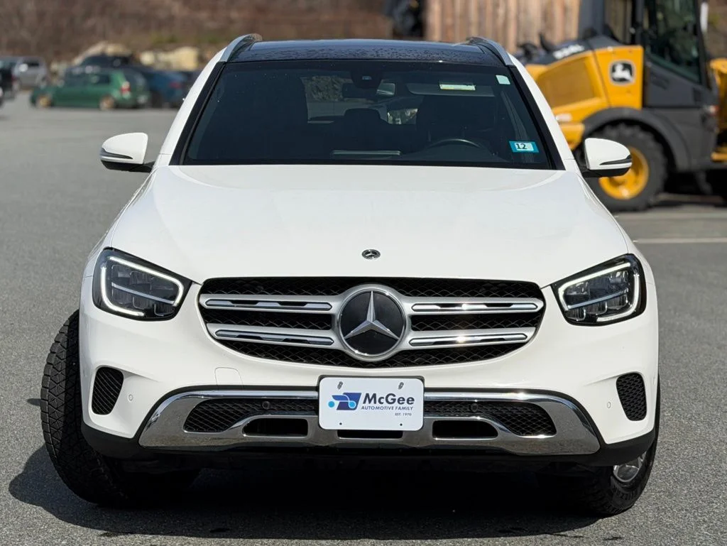 Used 2021 White Mercedes-Benz GLC 300 image 2