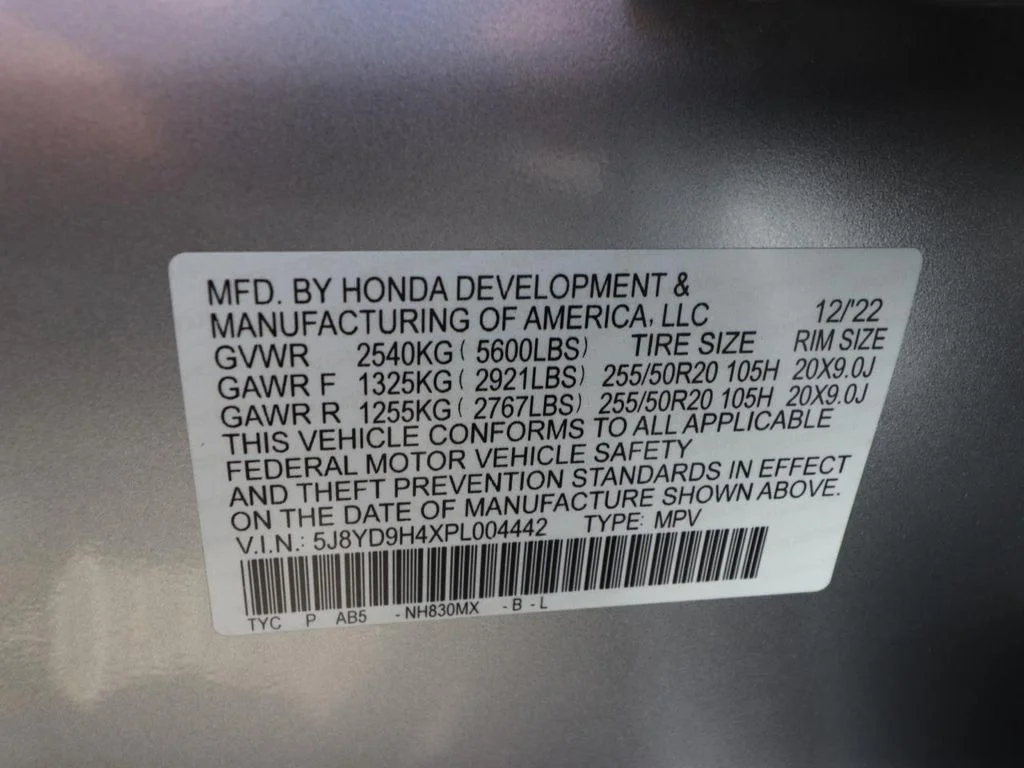 Used 2023 Silver Acura Technology image 22