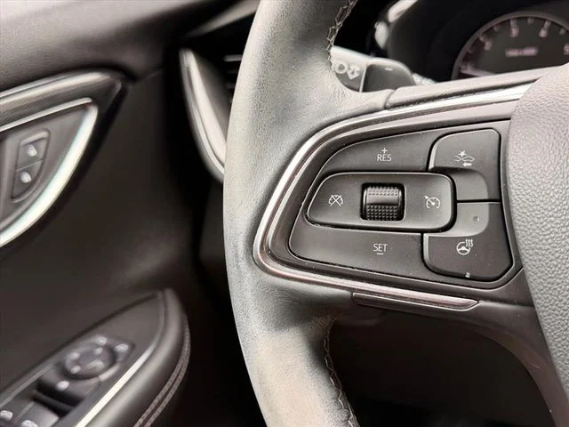 Used 2022 Brown Buick Preferred image 16