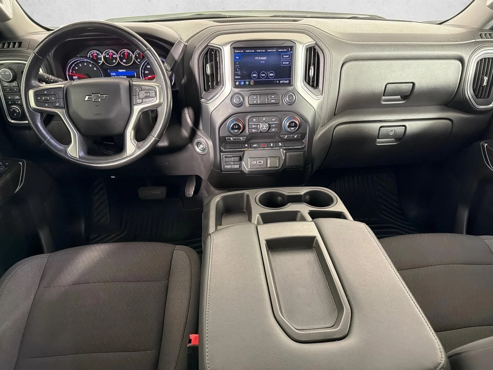 Used 2020 White Chevrolet RST image 22