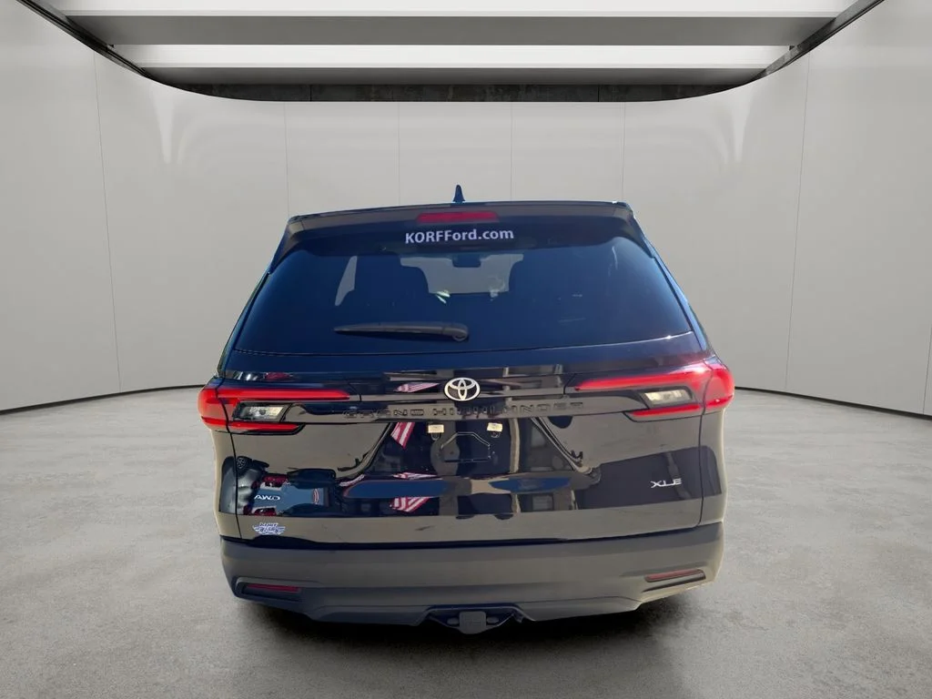 Used 2024 Black Toyota XLE image 4