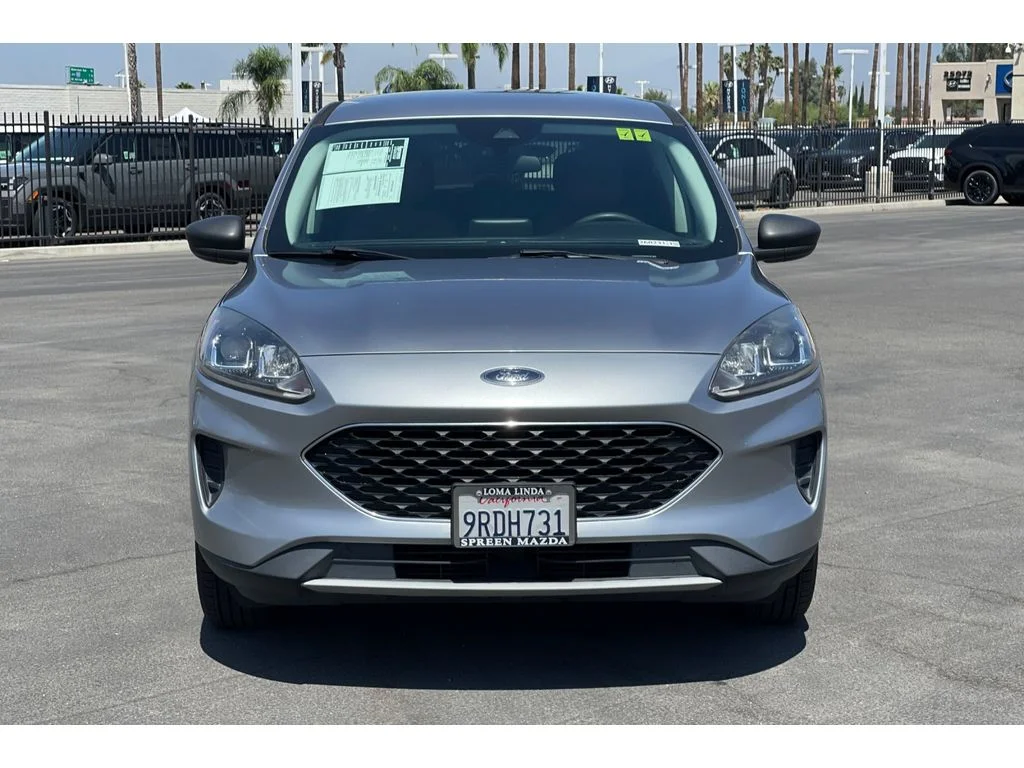 Used 2022 ICONIC SILVER Ford SE image 10