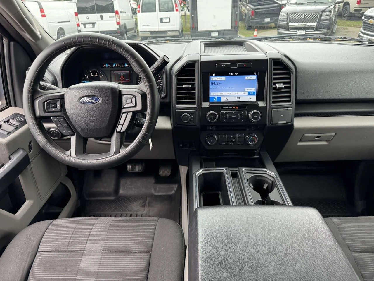 Used 2017 Shadow Black Ford XL image 15