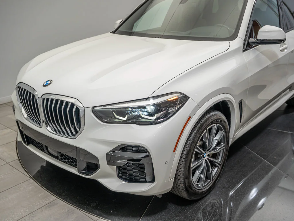 Used 2022 Alpine White BMW xDrive40i image 13