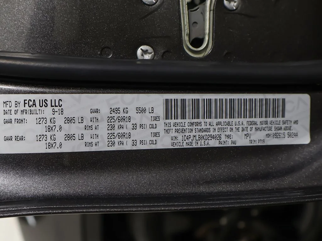 Used 2019 Gray Jeep Latitude Plus image 50